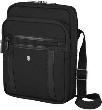 Сумка Victorinox Werks Professional Cordura наплічна верт. с відділ. д/iPad Чорн. (6л) (24x29x8) Vt611472 фото