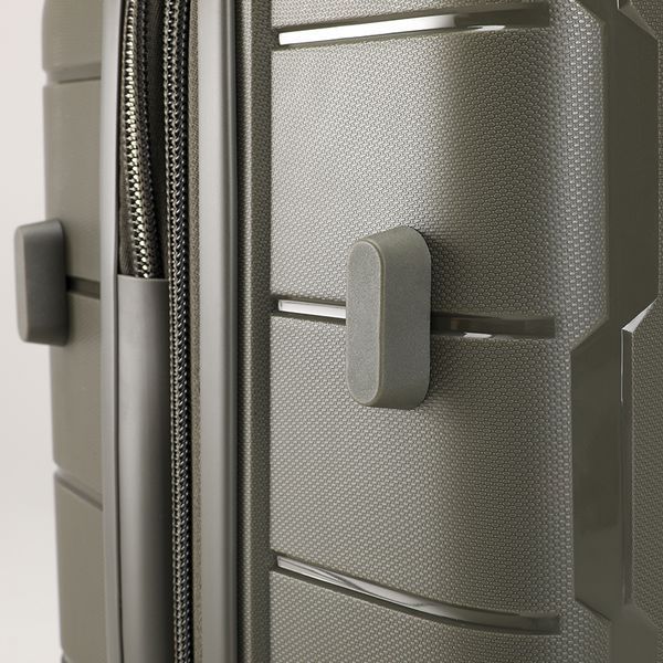 Medium Suitcase Polypropylene with Expansion 65-70 Liters Durable 4 Wheels TSA Lock Goby London GB-2322/24